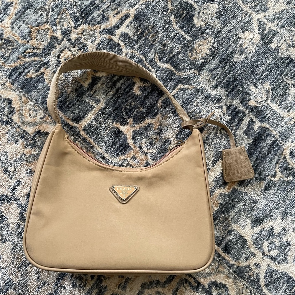 Prad@ inspired bag